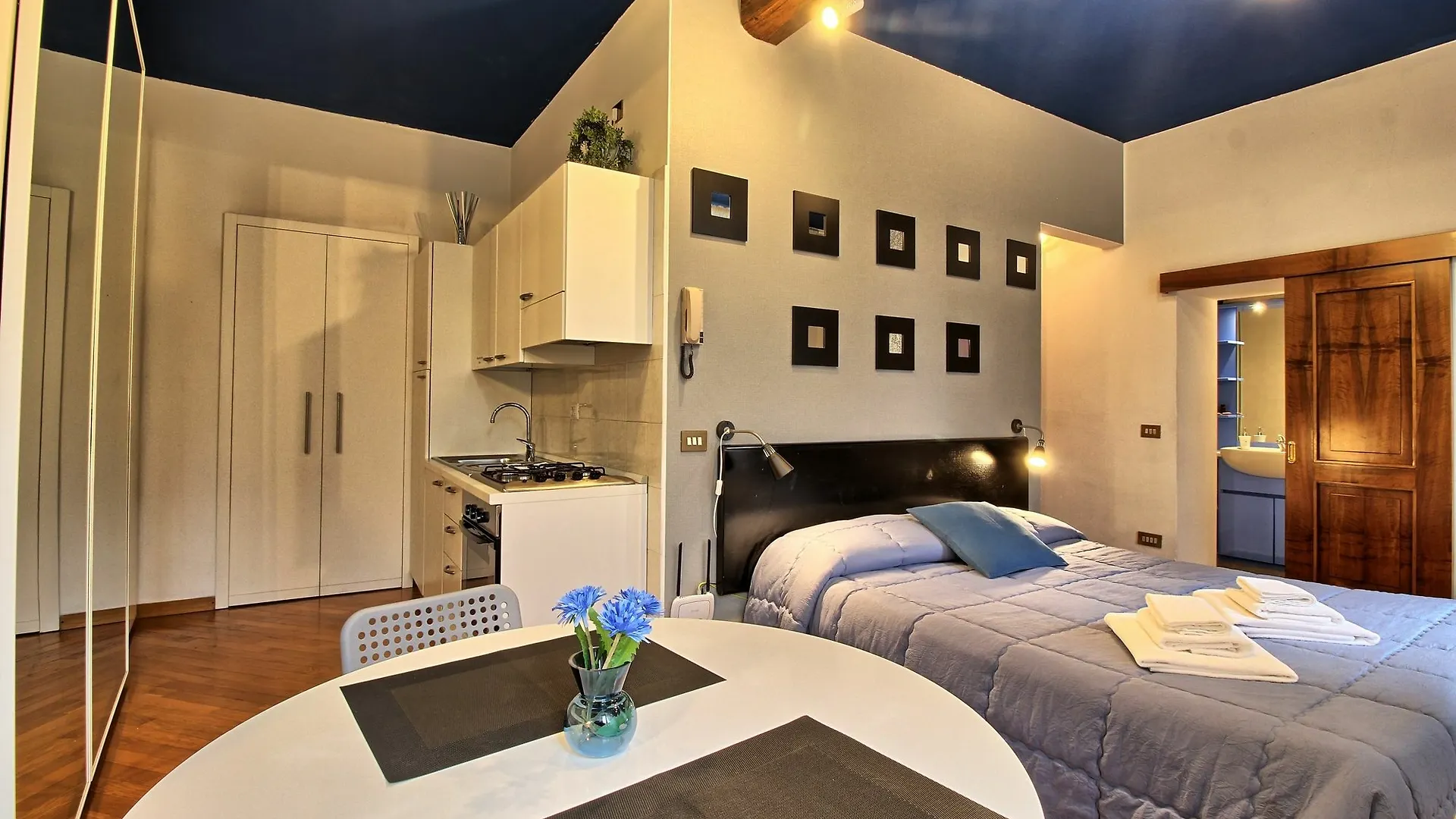 Logicasa Apartment Tower Gate Como