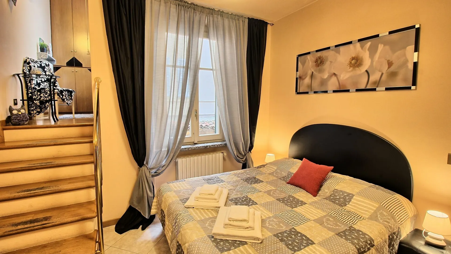 Logicasa Apartment Tower Gate Como Italy