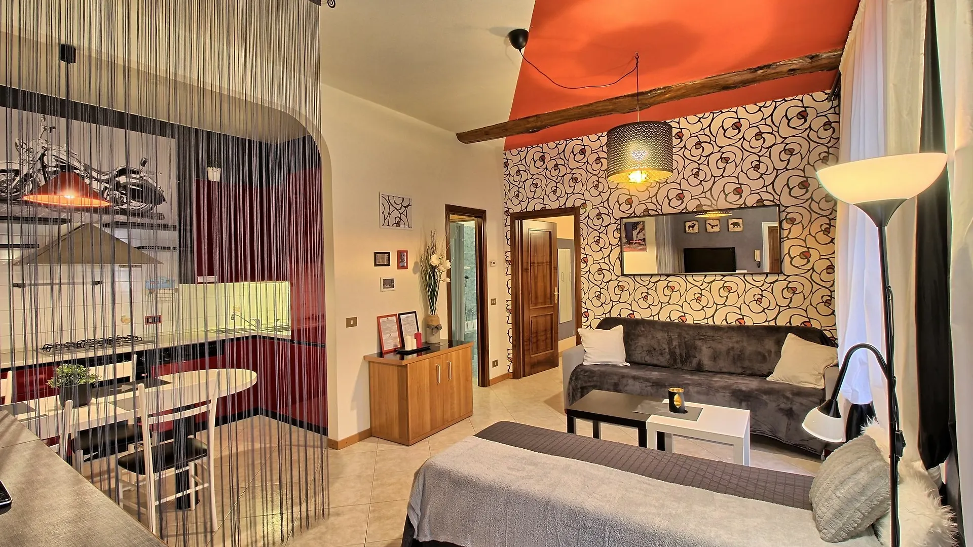 Logicasa Apartment Tower Gate Como
