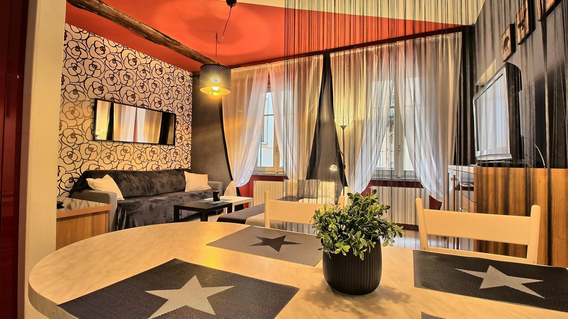 Logicasa Apartment Tower Gate Como