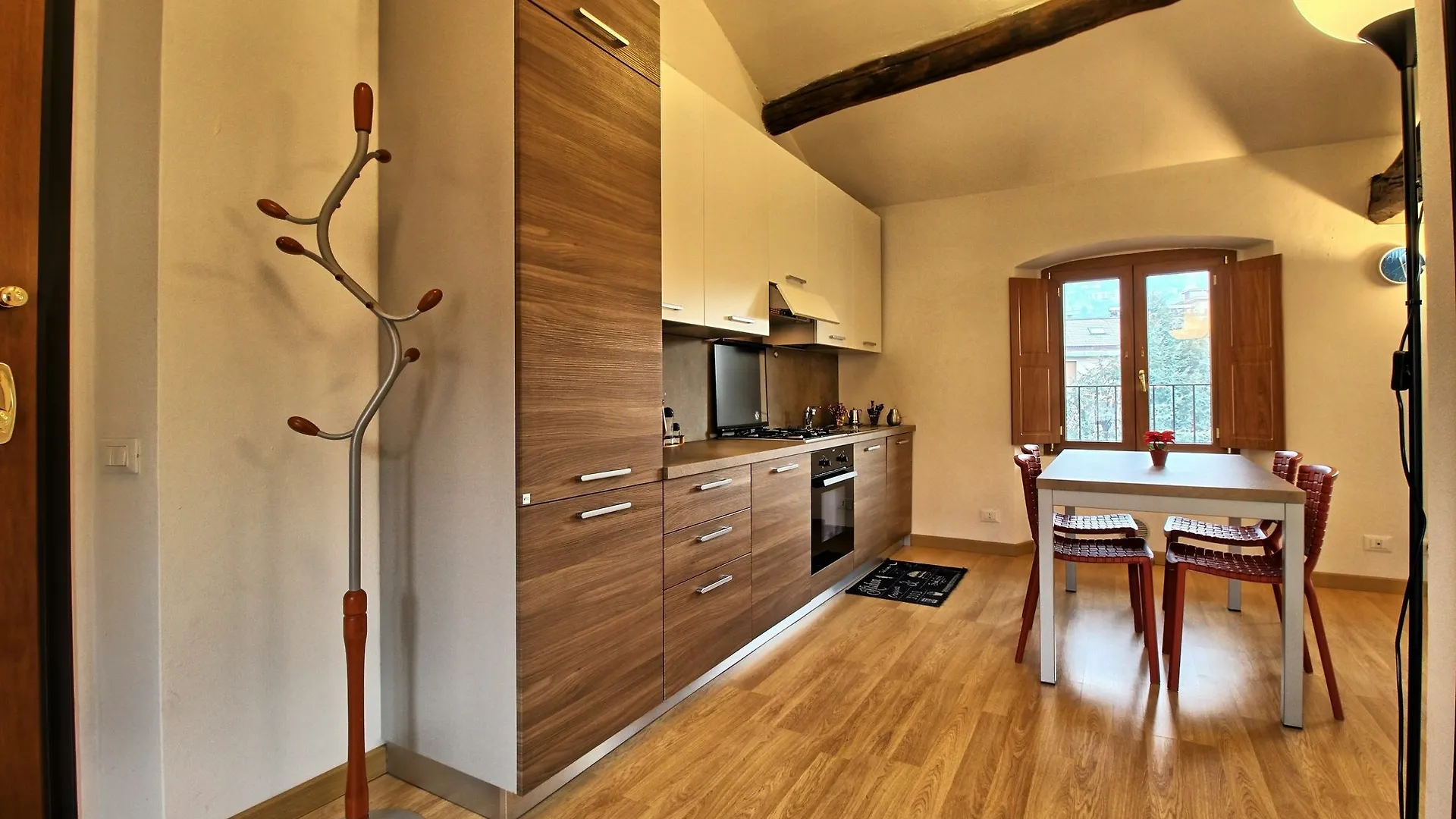 Logicasa Apartment Tower Gate Como