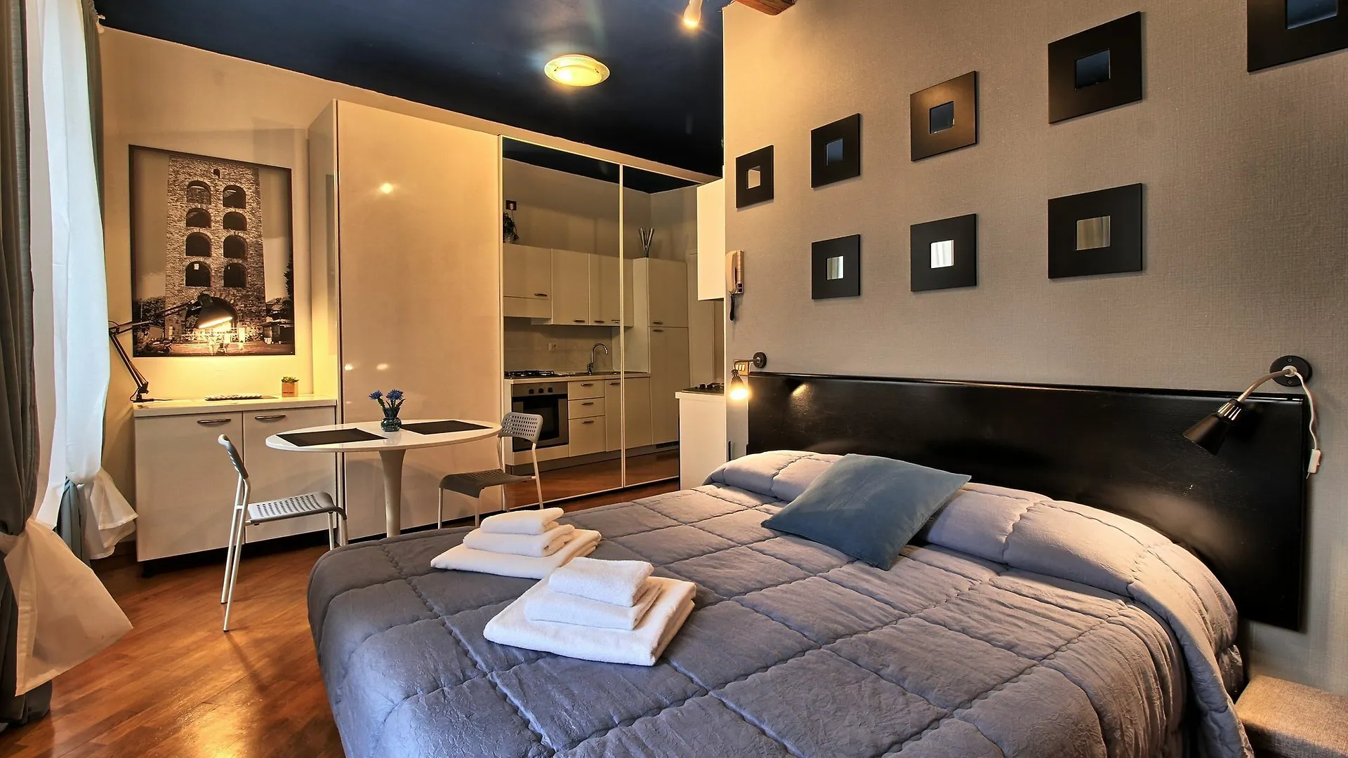 Logicasa Apartment Tower Gate Como